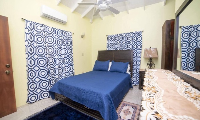 Buckleys Village Apartment | Prentice Place Lovely 1 bedroom condo with private parking.