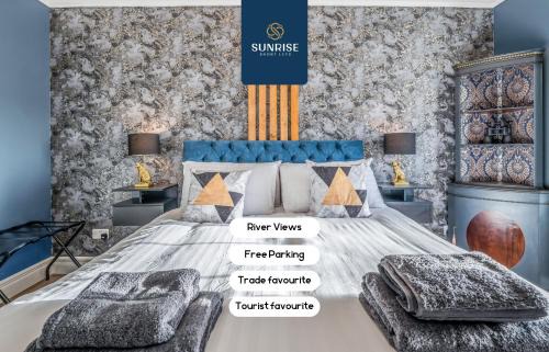 Dundee Apartment | PRESIDENTIAL APARTMENT, Family Home, Luxury Bedrooms, 2 Rooms, 1 King Bed, 2 Single Beds, Free WiFi, Free Parking, Tourists, Business Travelers, Relocation, Beautiful River Views, - Long Stays, INVOICE and REDUCED PRICE are only via SUNRISE SHORT LETS Dun