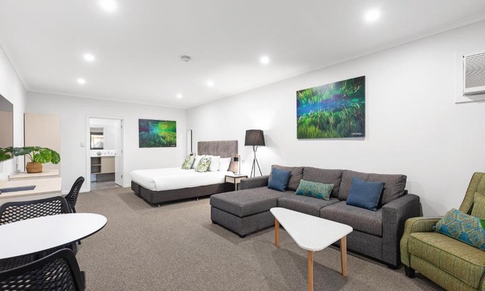 Mount Gambier Hotel | Presidential Motel