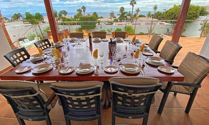 Puerto Calero Villa | Prestigious 7 Bed Villa ,WIFI, A/C, H.Tub, P.Table, Snooker,T .Tennis, Tfootball
