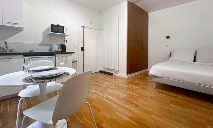 Bercy Apartment | Pretty cocoon near the Bastille