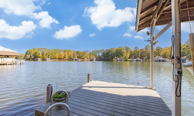 Littleton House | Pretty Creek Retreat | Beautiful water views | Pet Friendly