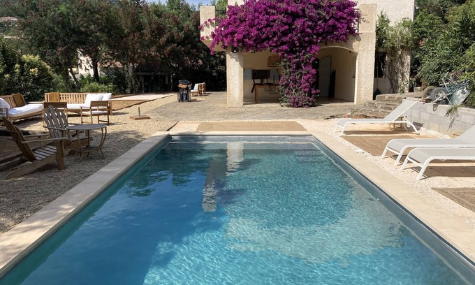 Rayol-Canadel-sur-Mer House | Pretty house, 5 bedrooms 300 m from the beach.