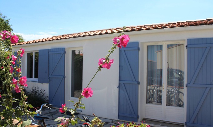 La Bree-les-Bains House | Pretty house close to the beach