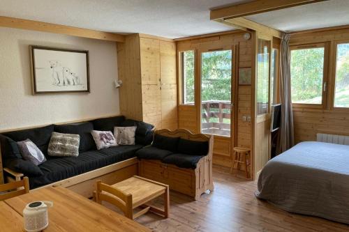 Saint-Chaffrey Apartment | Pretty T2 with balcony and view to the slopes