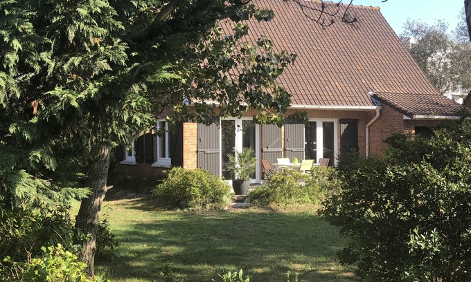 Bray-Dunes House | PRETTY VILLA 50 METRES FROM THE BEACH AND DUNES