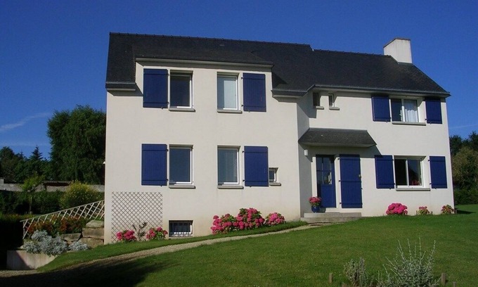 Saint-Cast-le-Guildo House | Pretty villa with beautiful volumes 500m from the beach of St Cast offering 5 bedrooms,.