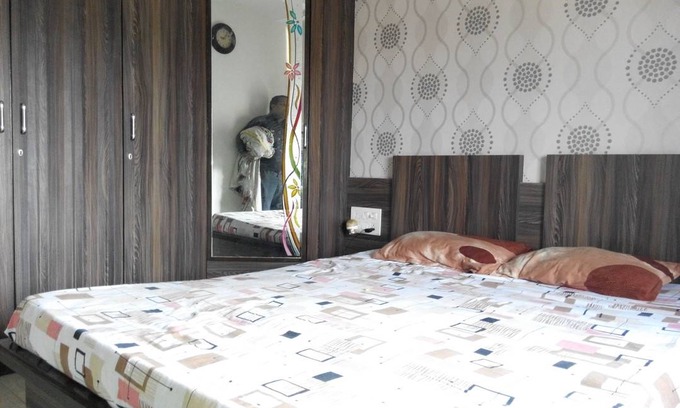 Navrangpura Resort | Private room ∙ 2 guests
