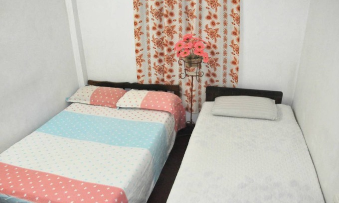 Peliyagoda Resort | Private room ∙ 3 guests