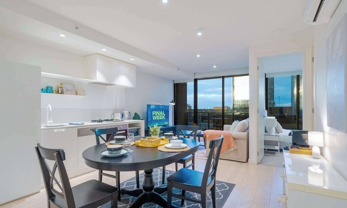 South Yarra Apartment | Pride Manor South Yarra Apt Free Parking Smart TV