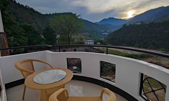 Rudraprayag Hotel | Pride Resort Rudraprayag
