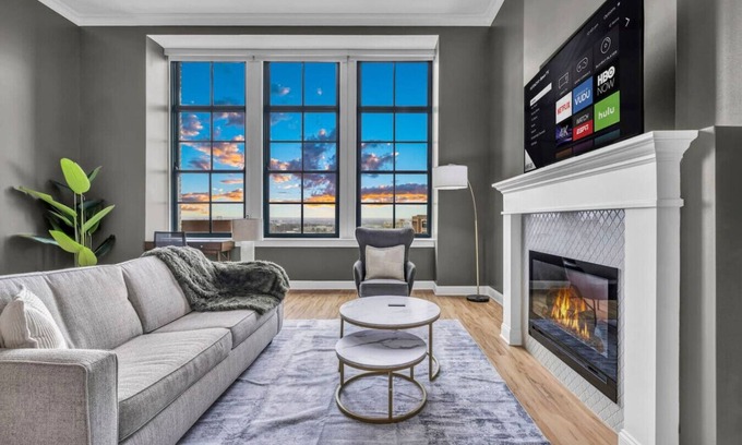Playhouse Square Apartment | Prime Downtown Halle Bldg Apt