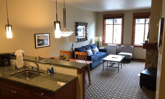 Olympic Valley Condo | Prime location in Palisades of Tahoe. 1 Bdrm (sleeps 4)