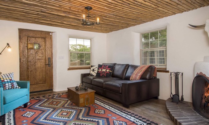 Historic Eastside House | Prime walkable location-Luxuriously remodeled-Historic Eastside Casita & garden