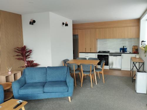 Queenstown Apartment | PrimeView Apartment