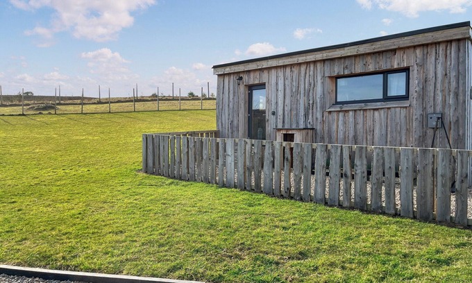 Forres Cottage | Primrose Bale Cabin - UK49075
