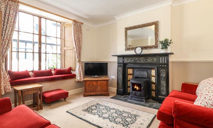 Keswick House | Primrose Cottage
