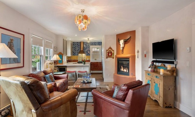 Downtown Santa Fe House | Pristine, art-filled Home 2 blocks to Historic Santa Fe Plaza. Read the reviews!