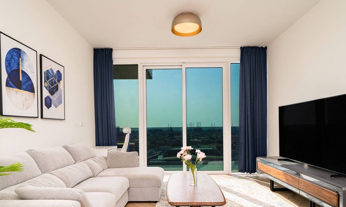 Bur Dubai Apartment | Pristine Cozy One Bedroom Suite
