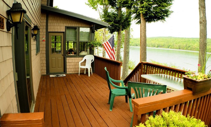 Enfield Cabin | Pristine Crystal lake in Enfield NH .Perfect for your vacation! NH Lic # 063064