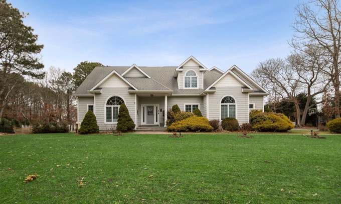 Westhampton House | Pristine Westhampton Rental
