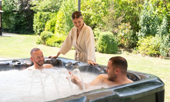 Golenkamp House | Privé Wellness Verblijf met Grote Tuin in de Natuur - Natuurhuisje Lotus