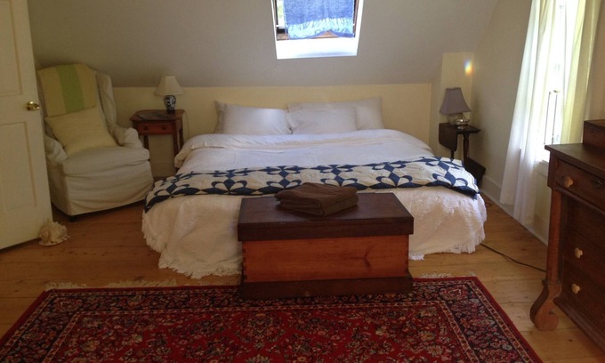 Surry Apartment | Priv 2nd fl suite-Kingbd; Sit rm w/minibar; prv bath; separate entran nr Acadia