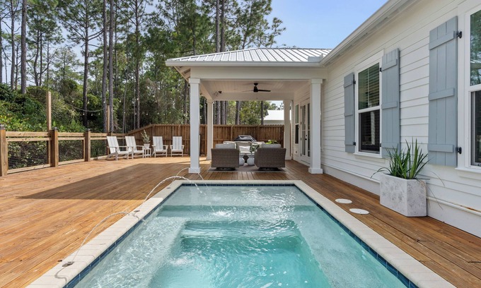 San Juan House | Priv Heated Pool + Hot Tub, Boat-Friendly, Sleeps 16! | One For All by AvantStay