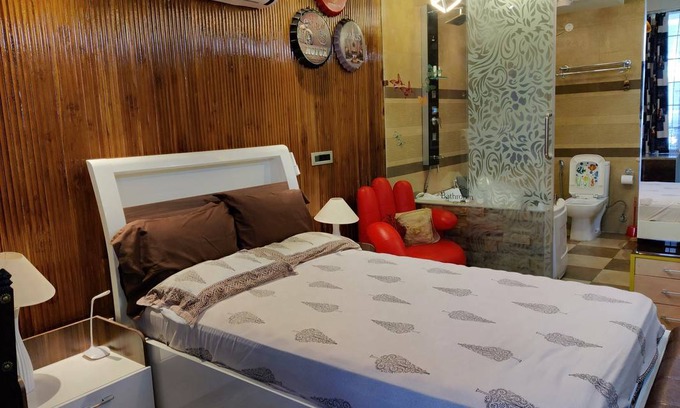 Panchkula Resort | Private room ∙ 1 guest