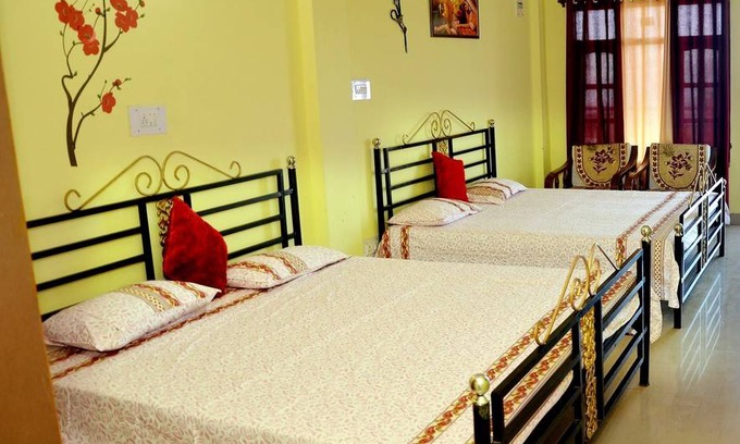 Sanjauli Resort | Private room ∙ 4 guests