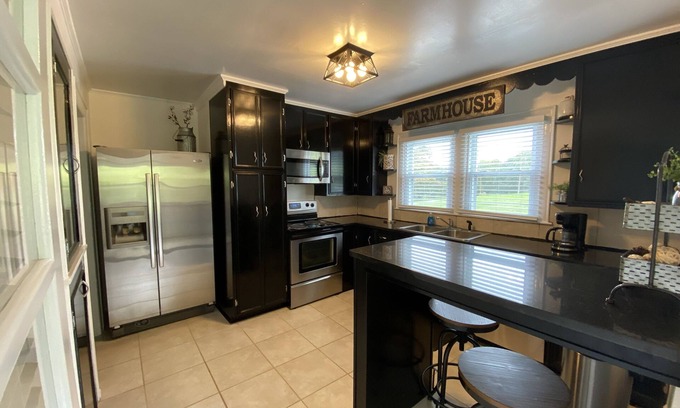 Mount Airy House | Private 2 Bedroom 1 Bath Charming House on 4 Acres