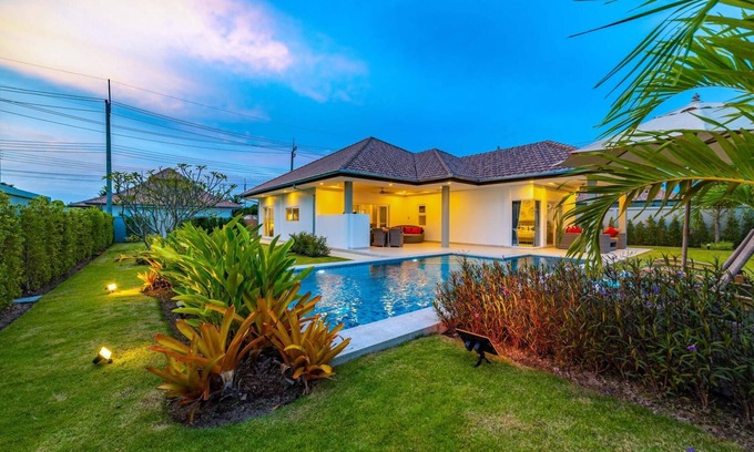 Hua Hin Villa | Private 3 Bedroom Pool Villa (MS22)