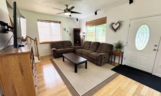 Kenai House | Private 4 bedroom home in the heart of Kenai