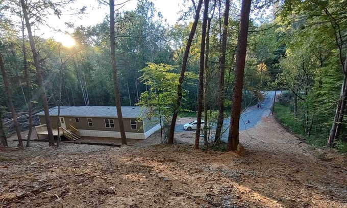 Cosby House | Private 5 Acres, 10 Minute To Park & Mountains!