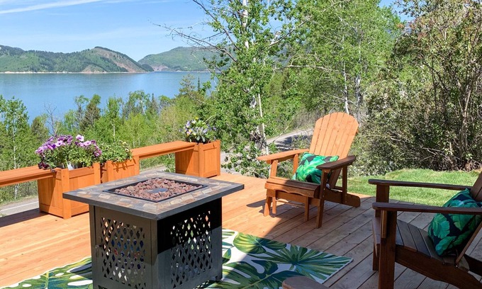 Irwin Cabin | Private 7acre Lake View Home 45 mins to Jackson Hole