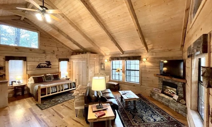 Tellico Plains Cabin | Private and Perfect! - hot tub, king bed, fireplace - dog and motorcycle friendly Studio Cabin by RedAwning