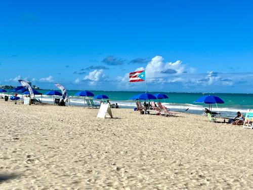 Isla Verde Apartment | Private Apartment at Maré St Clair Hotel
