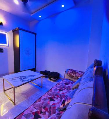 New Delhi Apartment | Private Apartment at New Delhi