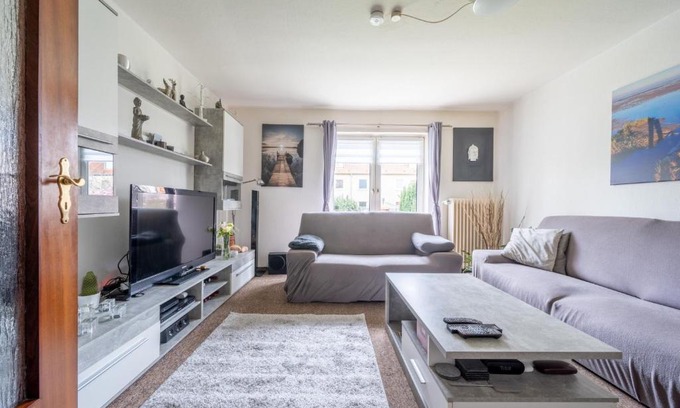 Mittelfeld Apartment | Private Apartment Smoker