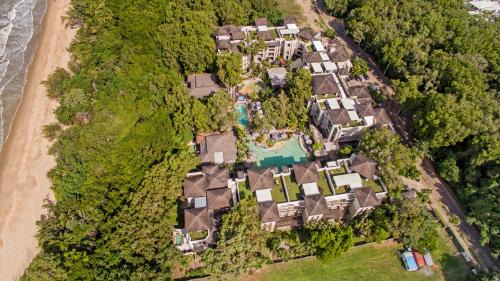 Palm Cove Apartment | Private Apartments in the Temple Beachfront Resort Palm Cove
