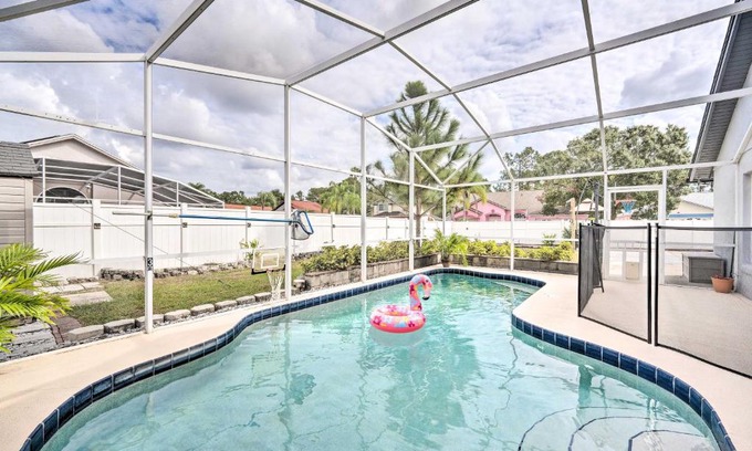 Lindfields House | Private Basketball Court and Pool Kissimmee Retreat