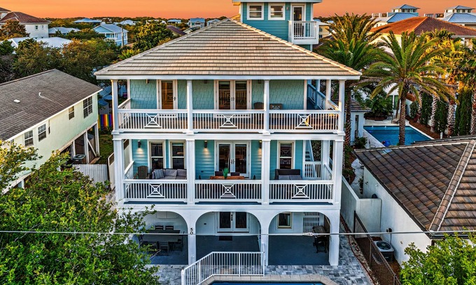 Frangista Beach House | Private beach access, one block to beach, game room, pool & spa, family friendly