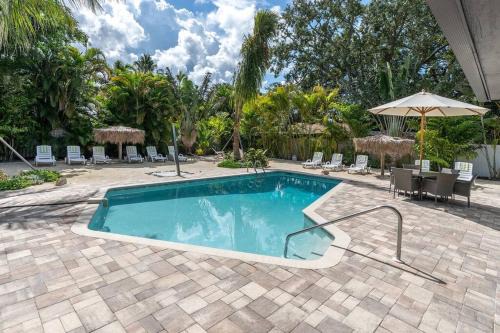 Bradenton House | Private beach backyard 5br coastal chic house!!!!!