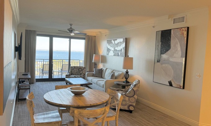 Holiday Isle Condo | Private Beach-chair setup & towels included.3 bd 3 bath 2 King Suites. Renovated