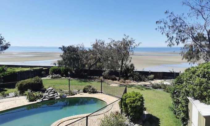 Beachmere House | Private Beach House for a Perfect Family Vacation