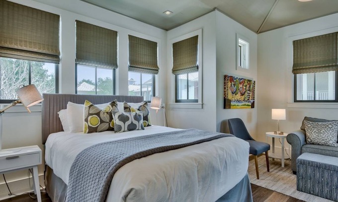 Rosemary Beach Cottage | PRIVATE BEACH/POOL ACCESS-Cozy Getaway Retreat For Two with Two Bikes