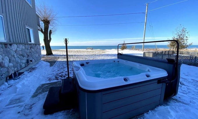 Dashwood Cottage | Private Beach Waterfront w/Hot Tub by Grand Bend