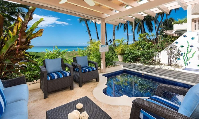 Reeds Bay Apartment | Private Beachfront Oasis - Reeds House 1 (3 bed)