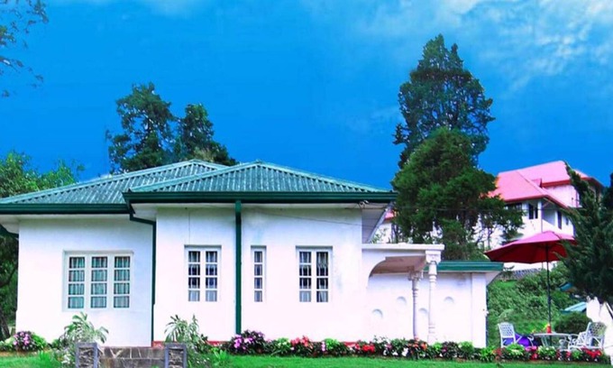 Nuwara Eliya House | Private Bungalow in Lake Gregory Nuwara Eliya