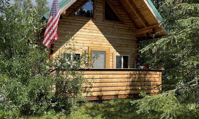 Cooper Landing Cabin | Private Cabin on Upper Kenai River